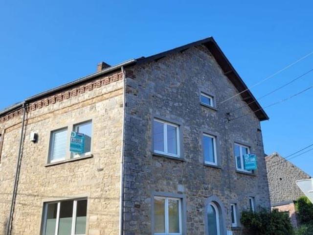 SPACIEUSE MAISON 5 CHAMBRES REMISE A NEUF