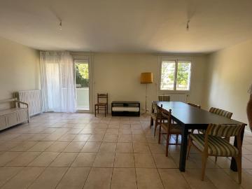 Appartement à louer à Rue Roger Blouin - Cave