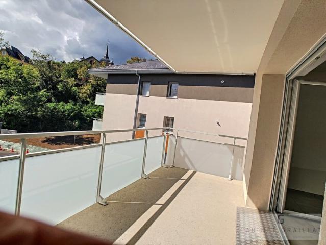 Spacieux T3 avec balcon et garage en sous sol – Résidence récente à La Motte Ser