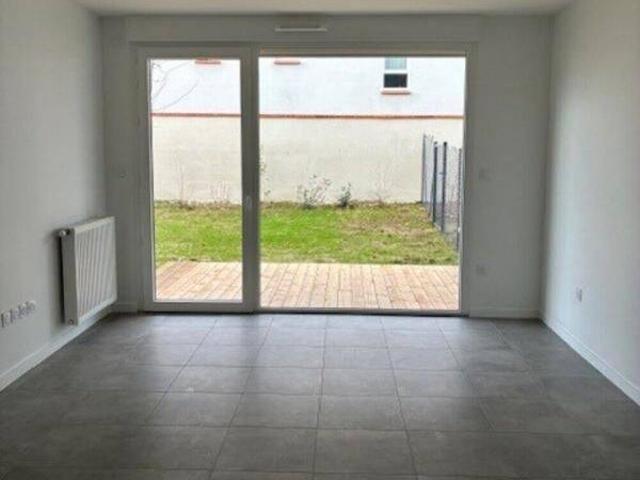 SPACIEUX T2 EN REZ DE JARDIN