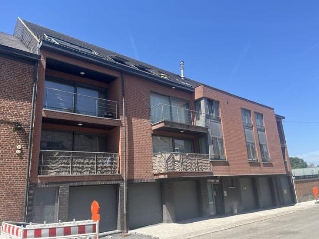 Spacieux Appartement 2 ch + garage, Bois d'Haine, PEB B