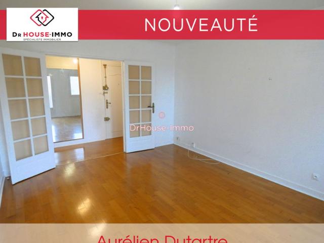 Spacieux appartement T4 avec balcon, cave et parking à Fleury les Aubrais