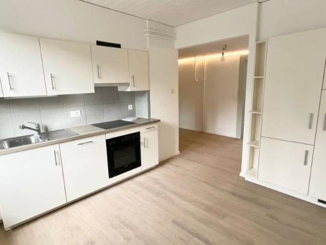 Spacieux appartement de 4,5 pièces 136 m² avec espaces polyvalents