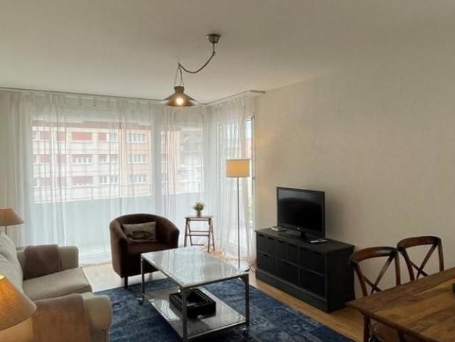 Spacieux appartement de 2.5 pièces avec balcon