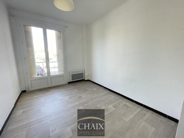 Spacieux appartement de type 3 Lumineux À Deux Pas du Centre Ville !