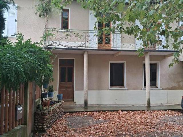 Spacieux appartement en campagne à louer