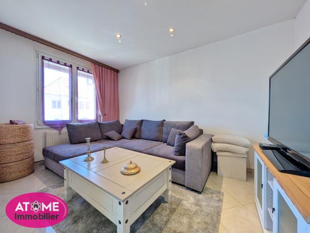 Spacieux appartement F6 de 96.92m2 en rez de chaussée dans copropriété bien entretenue