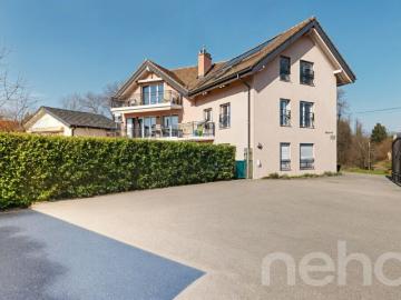 Spacieux appartement familial avec balcons et jardin à St Prex