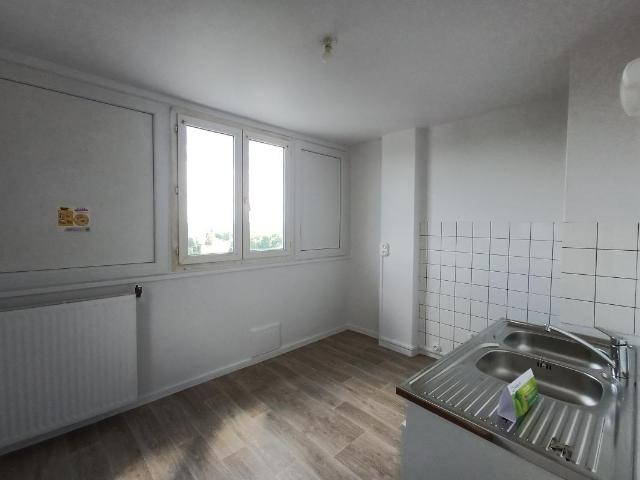 SPACIEUX DUPLEX T5 AVEC ASCENSEUR ET GRANDE TERRASSE