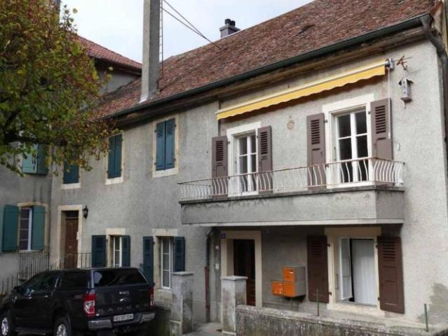 Spacieux logement de 5,5 pièces de charme au cœur de la Vieille Ville de Cossonay