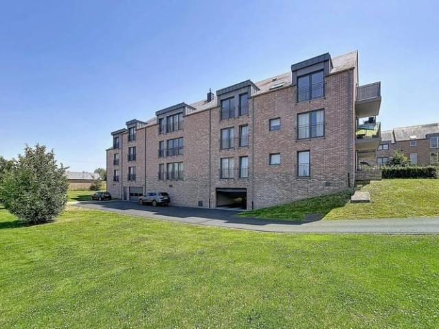 SPACIEUX & LUMINEUX APPARTEMENT DE 2018 AVEC PARKING