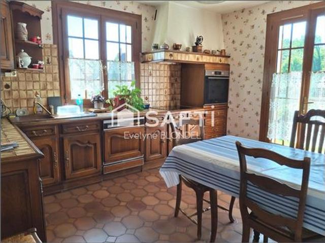 SPACIEUX PAVILLON SUR SOUS SOL TOTAL 4eme CHAMBRE POSSIBLE