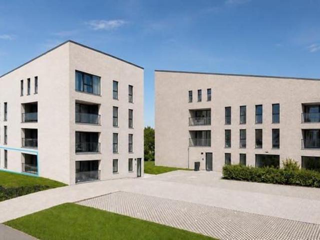 Spacieux rez de chaussée 2 chambres avec terrasse