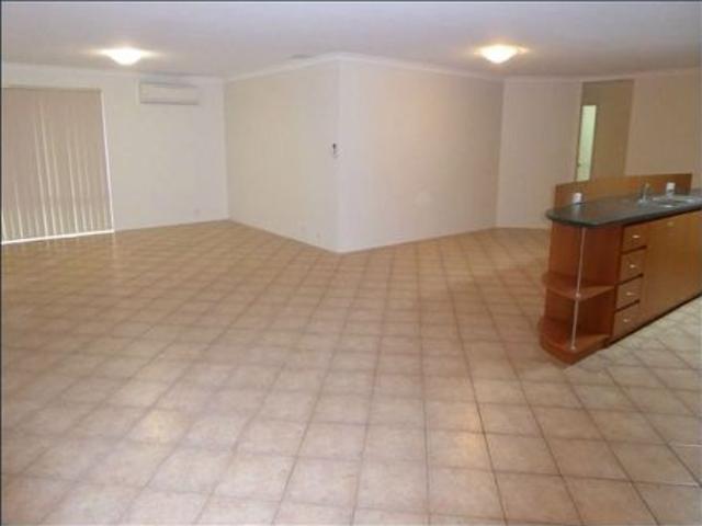 SPACIOUS FAMILY HOME