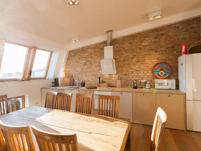 Spacy maisonette apartment on the fourth and fifth floor with elevator of a Berlin apartment house, Berlin Amsterdam Apartments for Rent