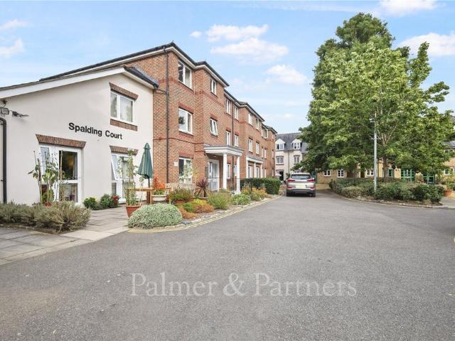 Spalding Court, Cedar Avenue, Essex CM1 1 bed apartment to rent £1,150 pcm £265 pw