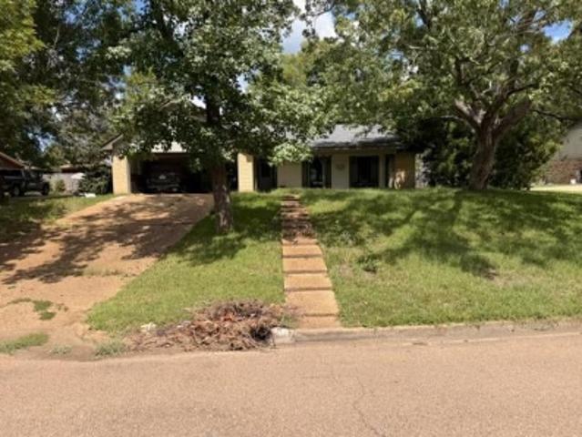 Spanish Oak Dr