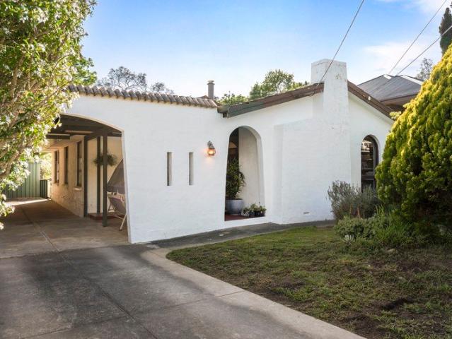 Spanish soul, Hills serenity, and 780sqm of pure possibility