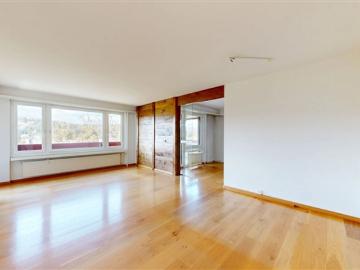 Spannende 4 Zimmer Wohnung im Baurecht mit Einstellhallenplatz