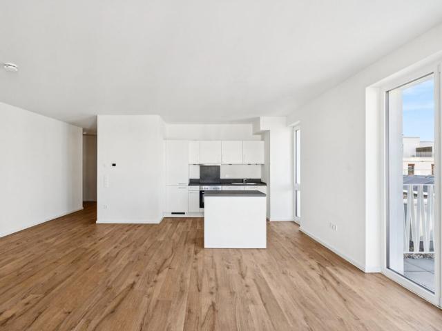 Sparen Sie die ersten 2 Kaltmieten Ihre geräumige 4 Zimmer Wohnung mit Dachterrasse!