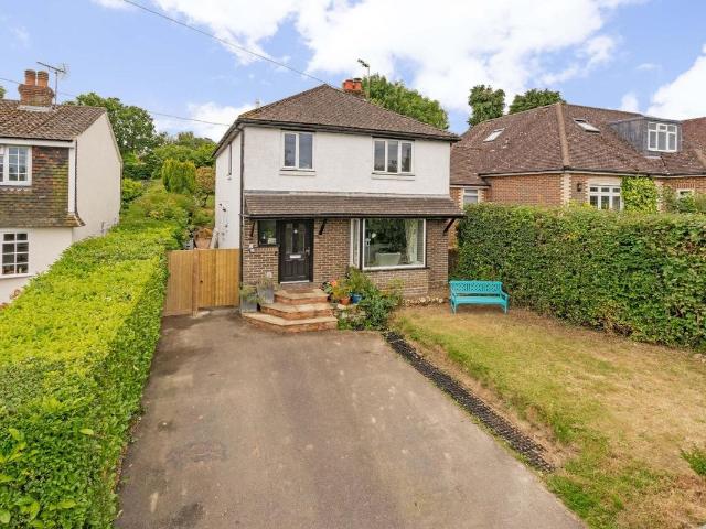Sparrows Green, Wadhurst TN5, 3 bed property to rent, £2,200 pcm | PrimeLocation