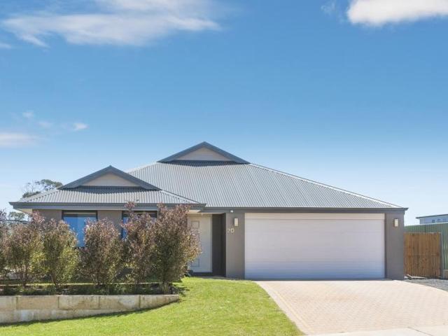 SPCIOUS FAMILY HOME