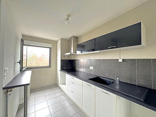 SPECIAL INVEST CORNEBARRIEU T3 avec terrasse et places de parking, VENDU LOUE