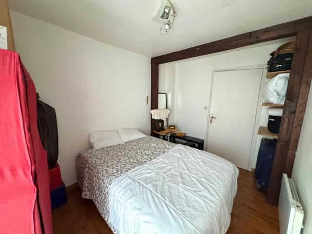 SPÉCIAL INVESTISSEUR APPARTEMENT F2 VENDU LOUÉ AVEC GARAGE