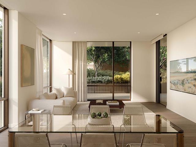 Spectacular 3 bedroom apartment with North facing views