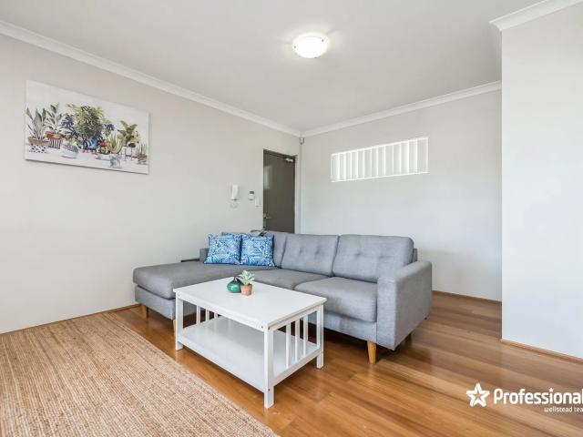 Spectacular Two Bedroom, Two Bathroom Apartment in Bassendean!