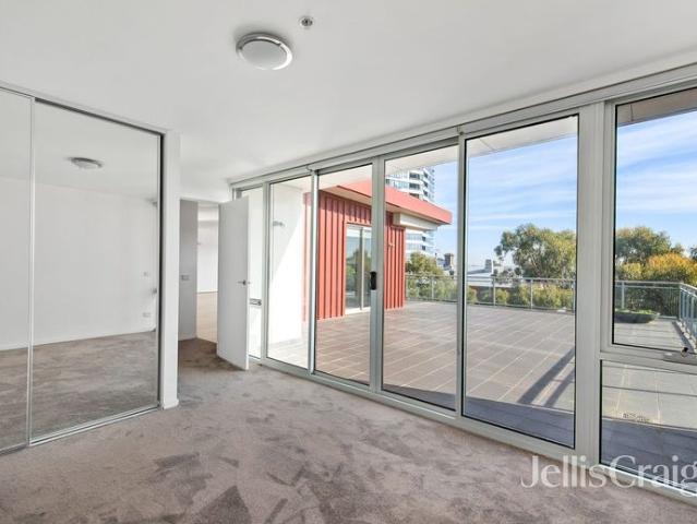 Spectacular Views in the Heart of Pentridge