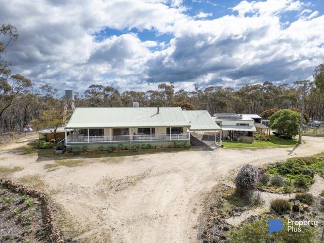 Lifestyle Farmlet via Dunolly. Serenity and Mountain Views