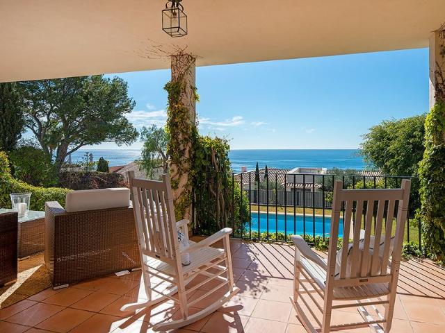 Spectacular villa with pool in the exclusive area of Bendinat