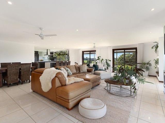 Spectacular Wollongbar acreage with multiple living option