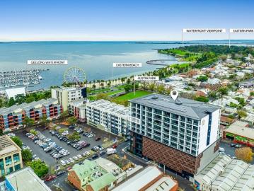 Spectacular Bay Views, Dual Key Flexibility