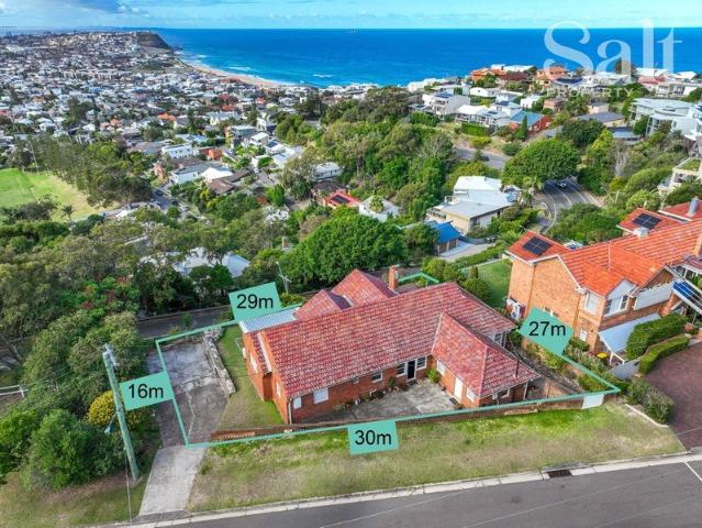 Spectacular coastal and city views, classic home with future potential