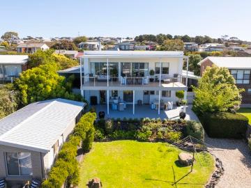 Spectacular Coastal Living with Panoramic Sea & Island Views