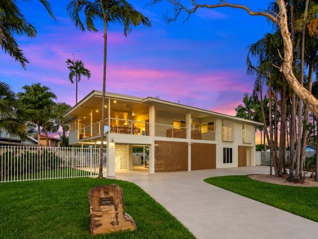 Spectacular coastal sanctuary in highly desirable locale!