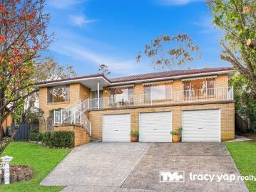 Spectacular Family Home in a Blue Ribbon Location