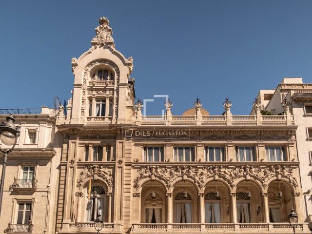Spectacular furnished one bedroom apartment in the heart of Cortes Huertas