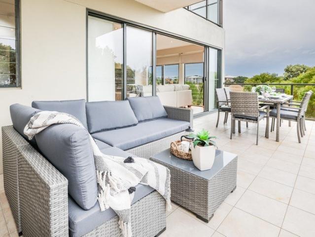 Spectacular Furnished Three Bedroom Beach Front Unit