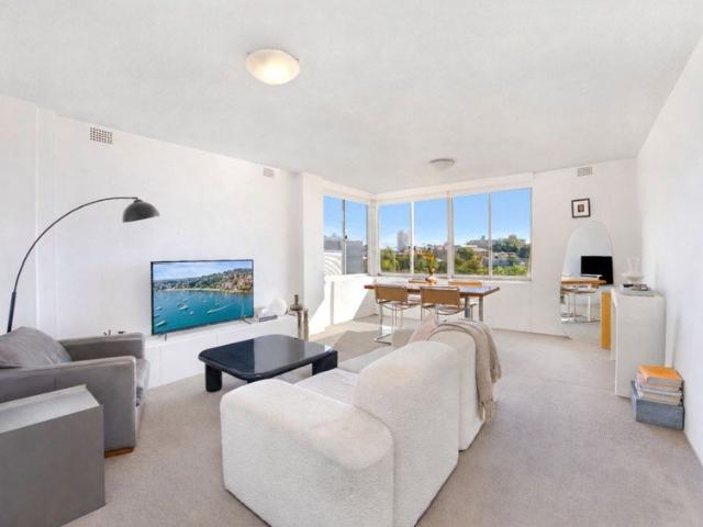 Spectacular Harbour Views & Effortless Eastern Suburbs Living