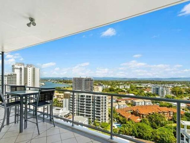 Spectacular High Floor With Incredible Views
