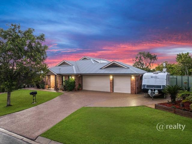 SPECTACULAR & MASSIVE 320m2 ENTERTAINER'S OASIS WITH AN ABUNDANCE OF WOW FACTOR + POWERED SHED!