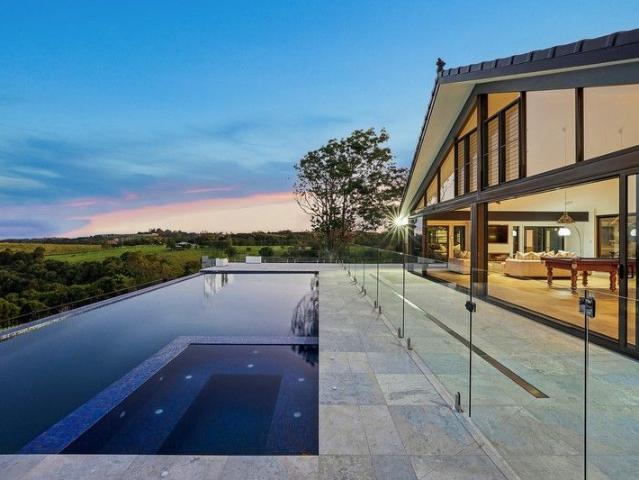 Spectacular ocean views with untold versatility on 50 Acres