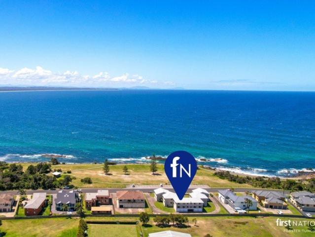 Spectacular Ocean Views in a Prime Forster Location