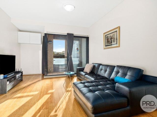 Spectacular One Bedroom Retreat In Convenient Location