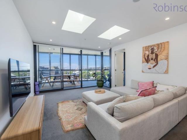 Spectacular Penthouse Level Apartment with Stunning Views to Merewether and Ocean