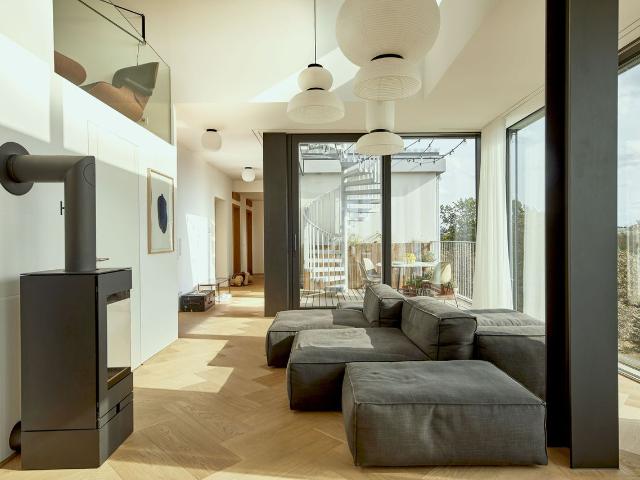 Spectacular penthouse with rooftop terrace on Paul Linke Ufer, particularly healthy living standard, Berlin Amsterdam Apartments for Rent