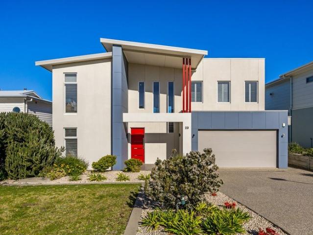 Spectacular Port Elliot A Coastal Masterpiece with Uninterrupted Ocean Views